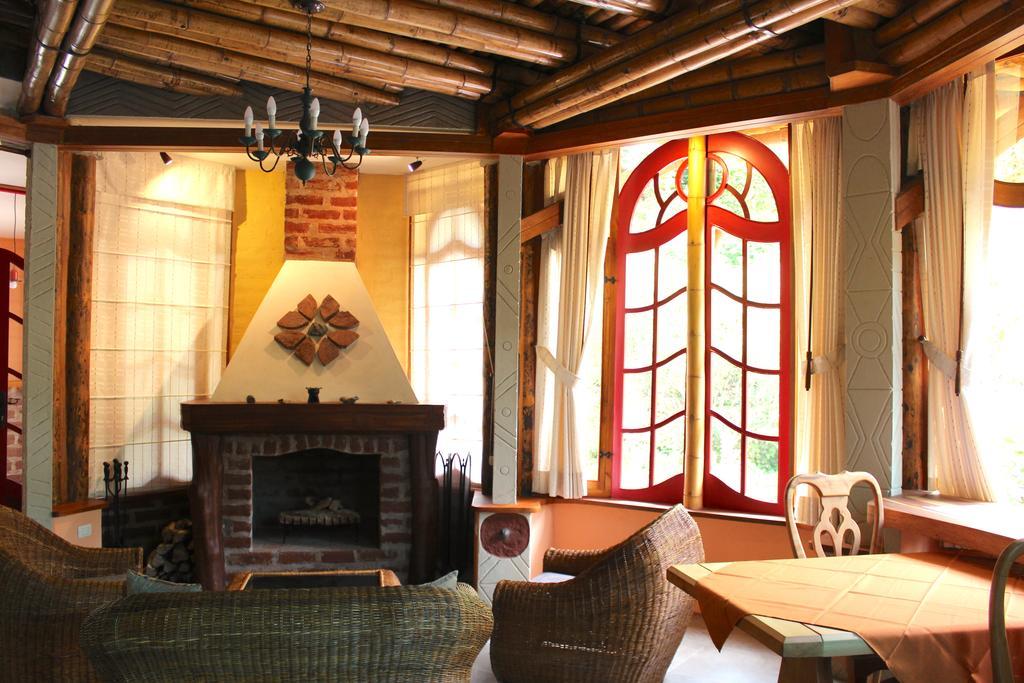 Finca Chamanapamba Guest House Baños Zewnętrze zdjęcie